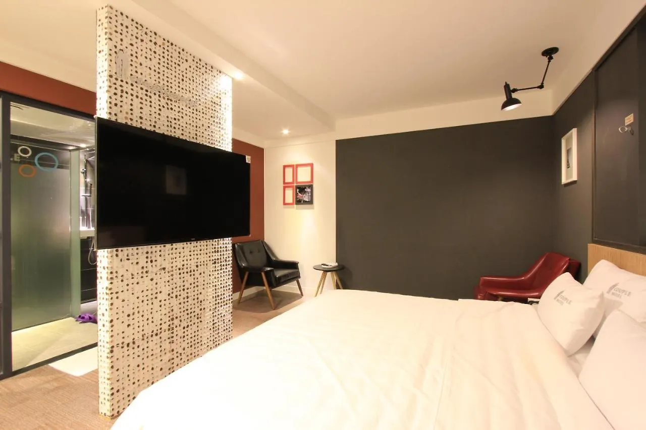 Motel Couple Ulsan