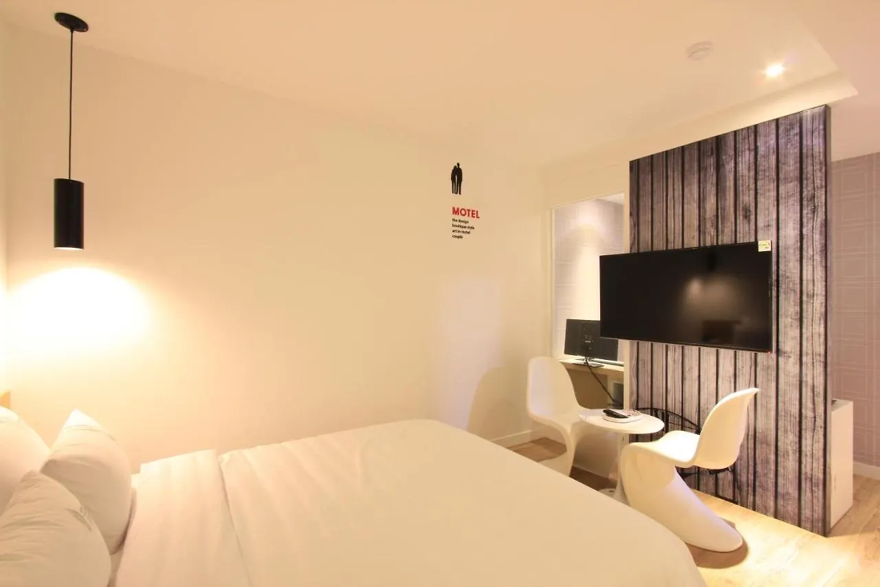 **  Motel Couple Ulsan South Korea