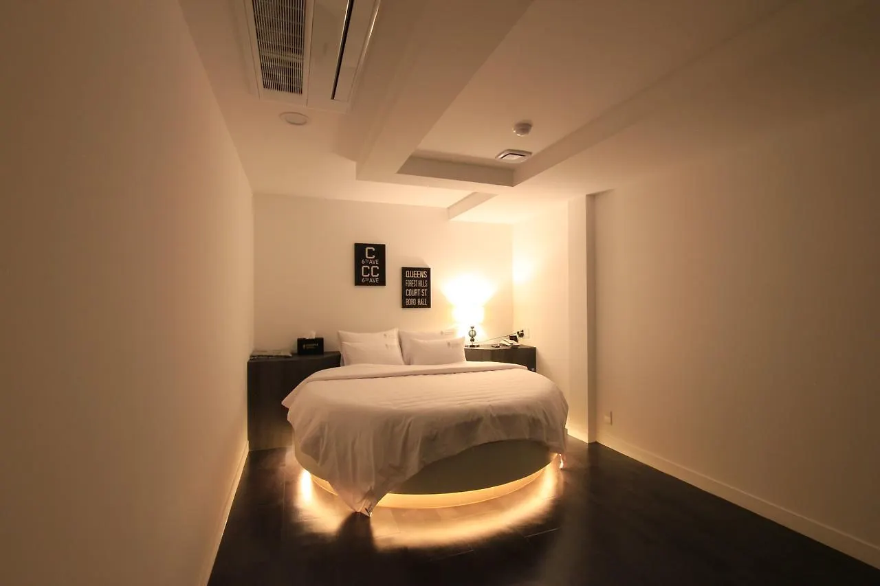 Motel Couple Ulsan 2*,